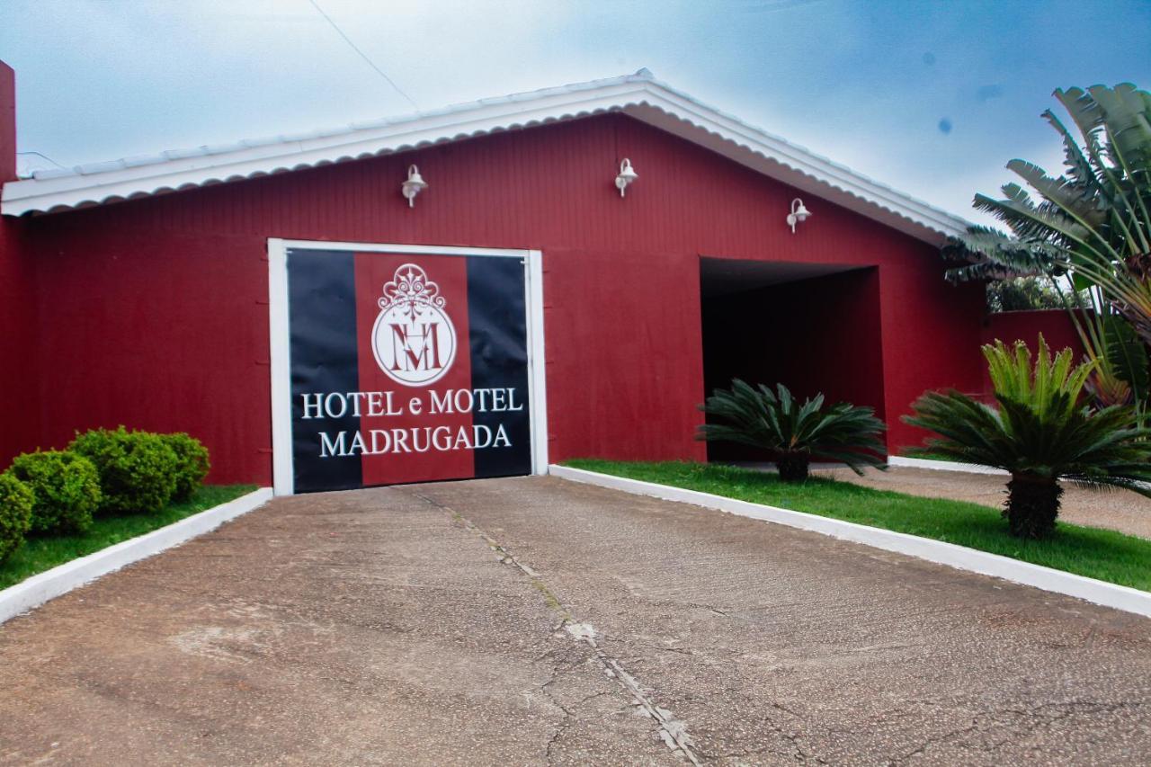 Hotel E Motel Madrugada Itu Exterior photo
